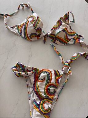 Made in Brazil Multicolor Floral Embroidered Triangle underwire Bikini Set L